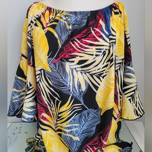 OFF SHOULDER BELL SLEEVE FLORAL TOP - Picture 6 of 6